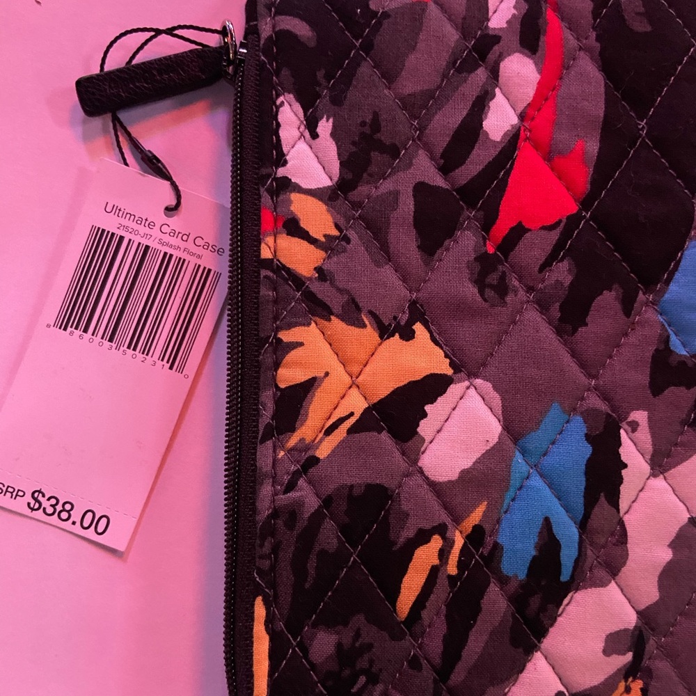Vera Bradley ultimate card case